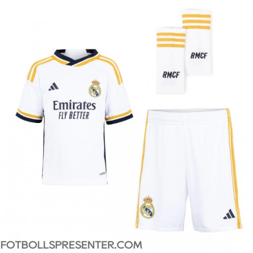 Real Madrid Jude Bellingham #5 Hemmatröja Barn 2023-24 Kortärmad (+ korta byxor)